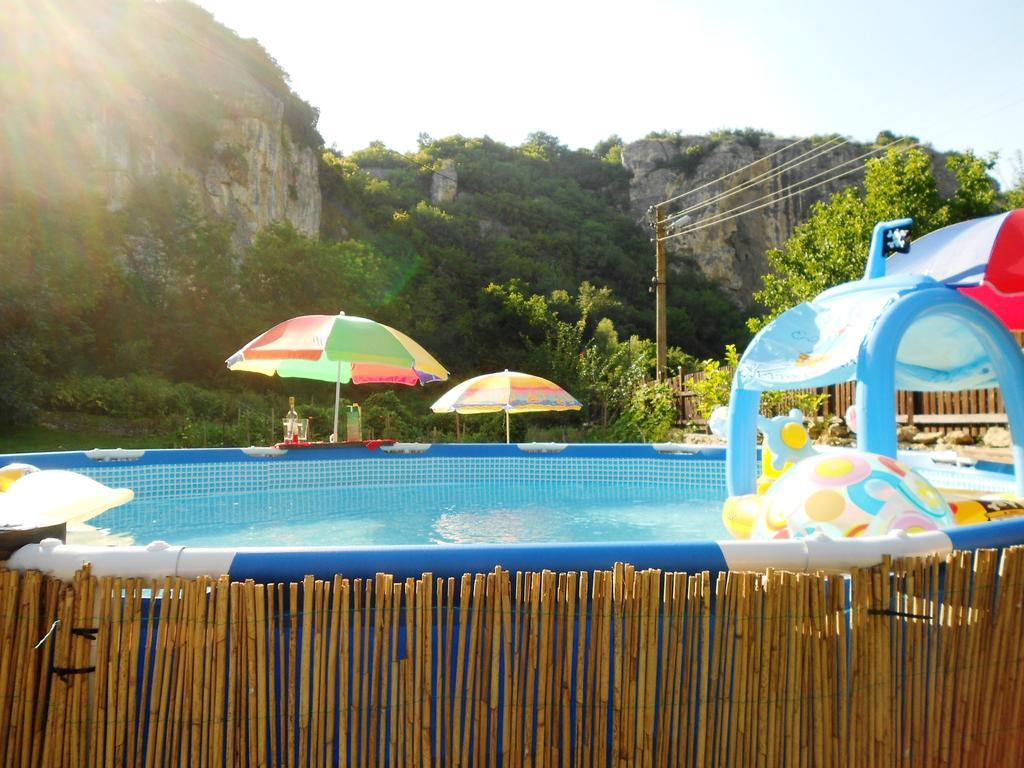 Milkovata Guest House Koshov Exterior foto